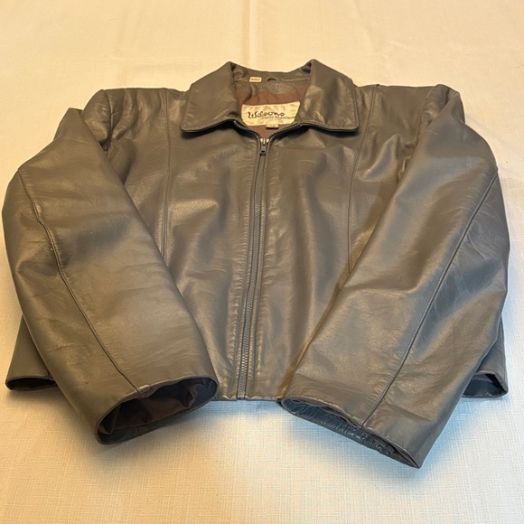 Wilsons Leather Other - Wilsons Leather Men's Gray Jacket Size 42